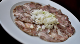 Crackling spread with beer